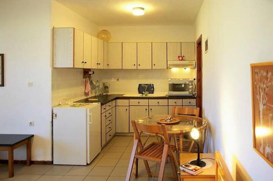 Lila Apartments فوروفورو المظهر الخارجي الصورة